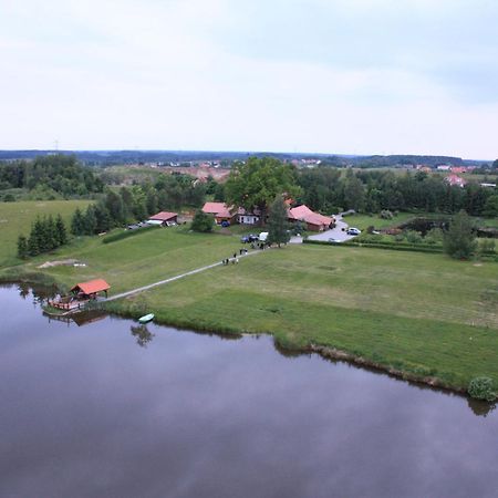 다이비티 Gosciniec Czapla B&B 외부 사진