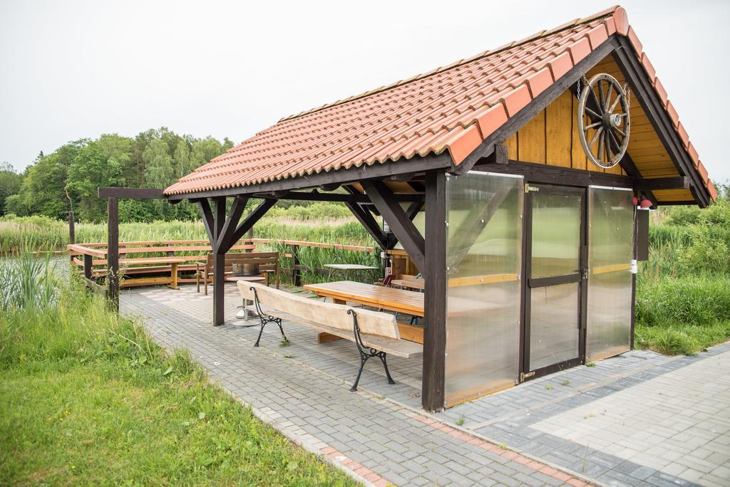 다이비티 Gosciniec Czapla B&B 외부 사진